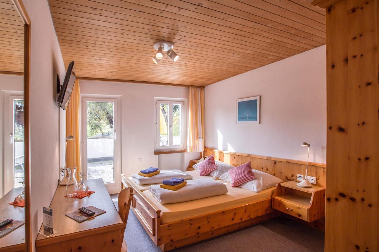 Hotel Chalamandrin Ftan Exteriör bild
